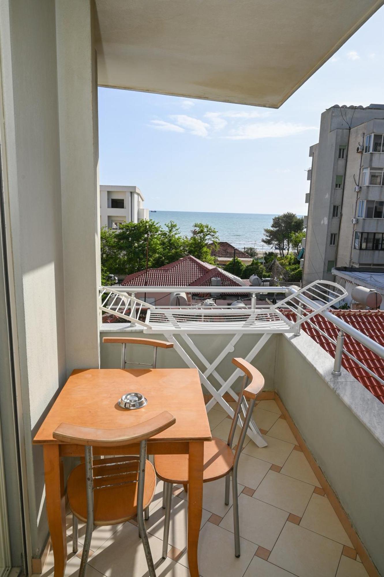 Hotel Vila Emes Durrës Szoba fotó