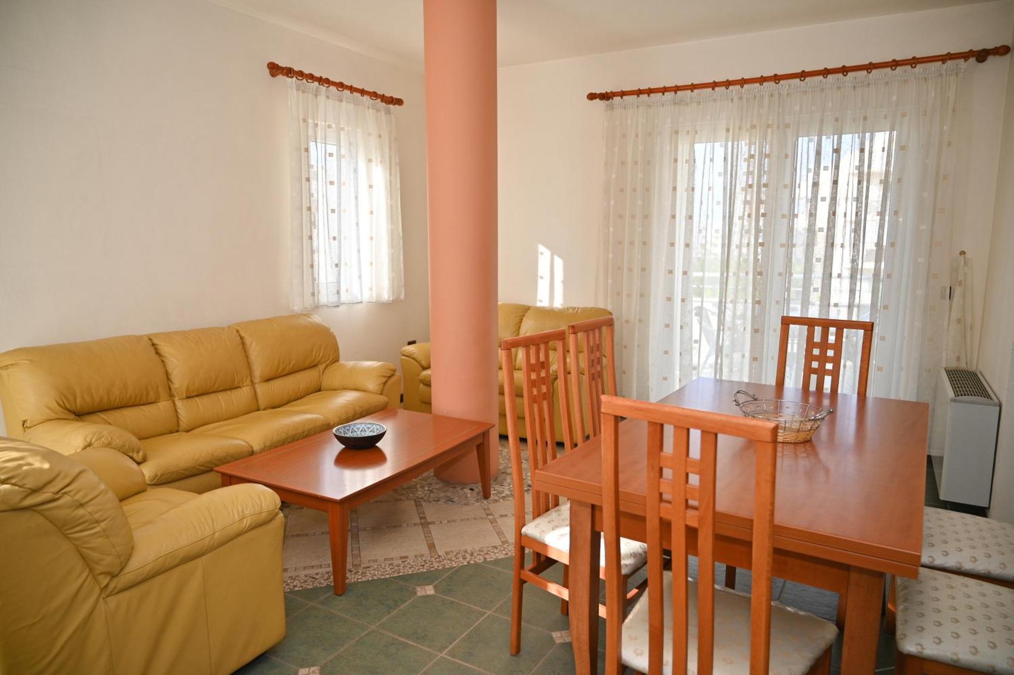 Hotel Vila Emes Durrës Kültér fotó
