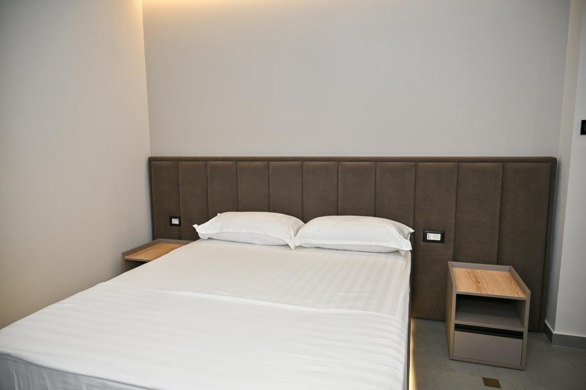 Hotel Vila Emes Durrës Szoba fotó