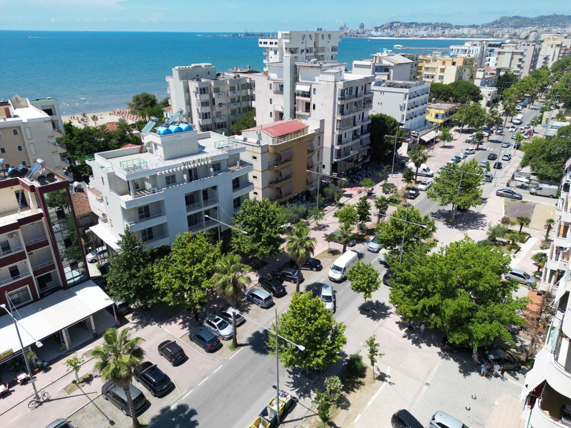 Hotel Vila Emes Durrës Kültér fotó