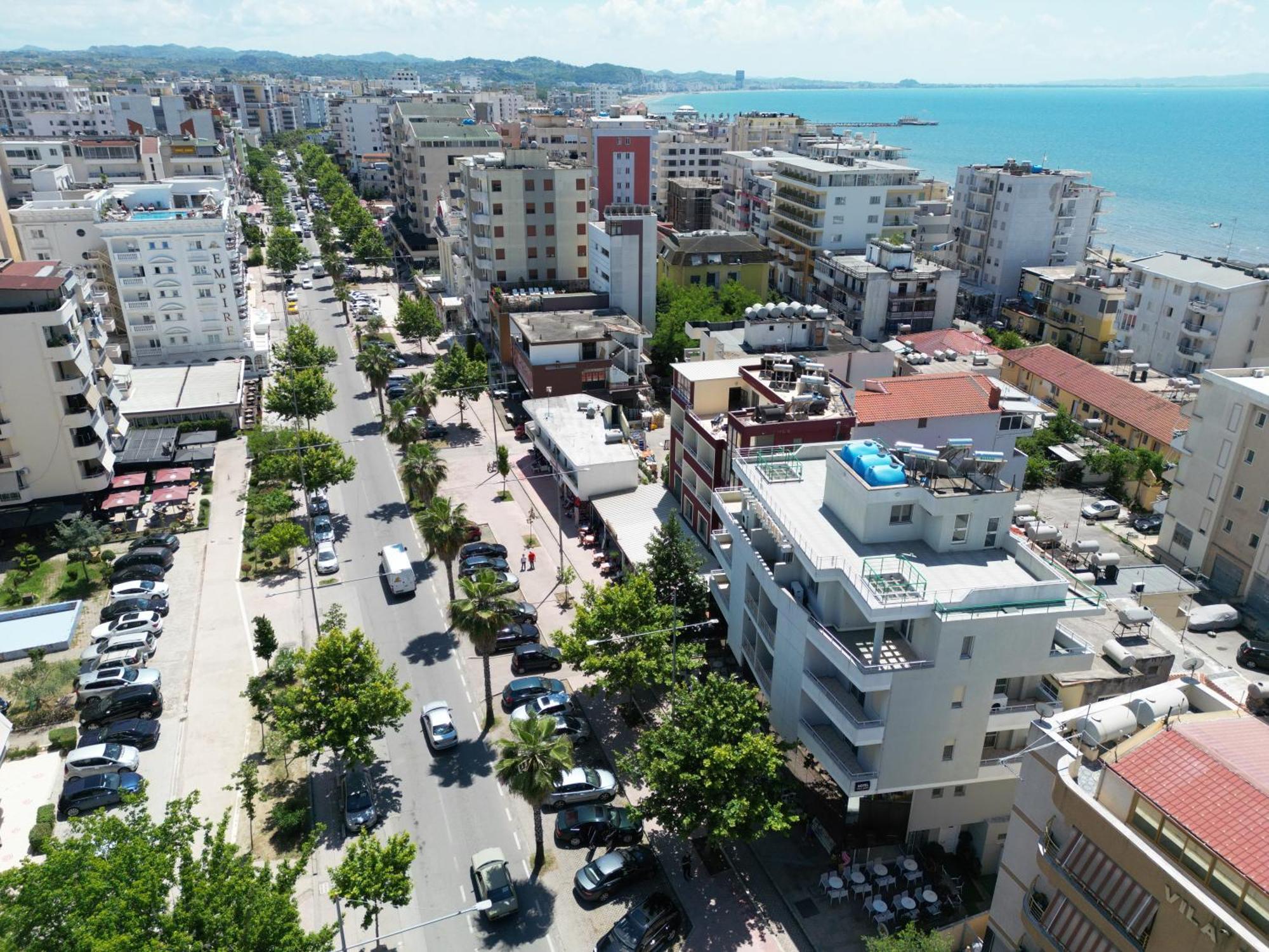 Hotel Vila Emes Durrës Kültér fotó