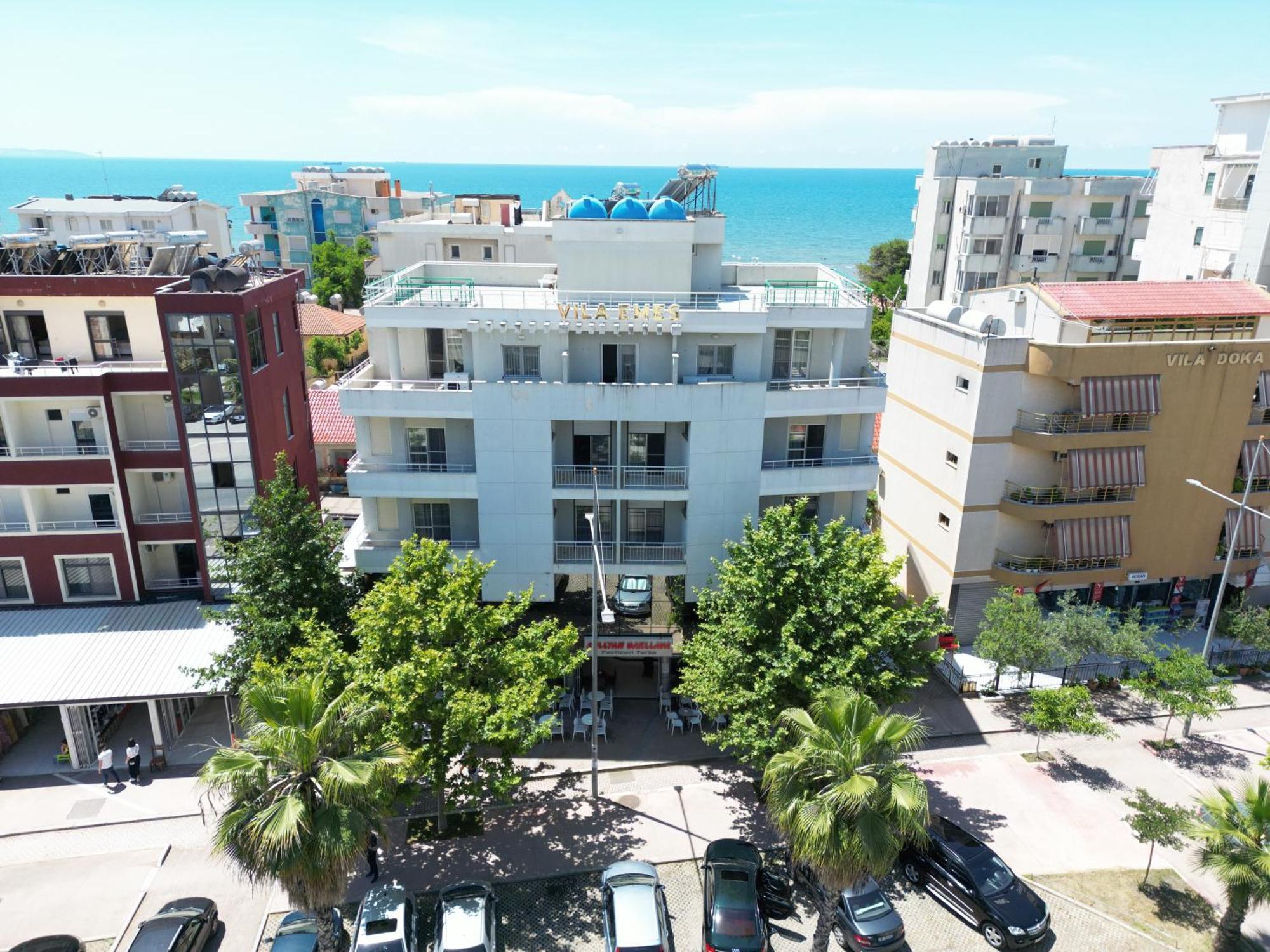 Hotel Vila Emes Durrës Kültér fotó
